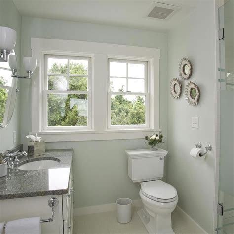 Creating A Beautiful Look In Your Small Bathroom With The Right Paint