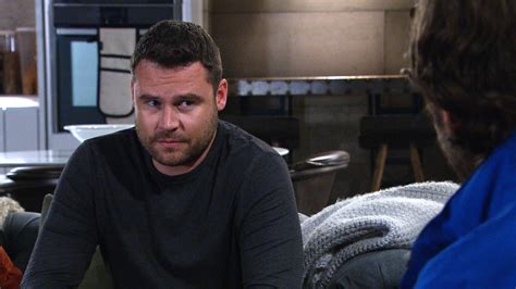 Emmerdale Spoilers Aaron Dingle Kicks Alcoholic Liv Flaherty Out As