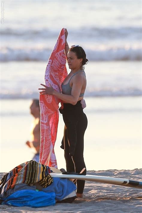 Michelle Rodriguez On Set