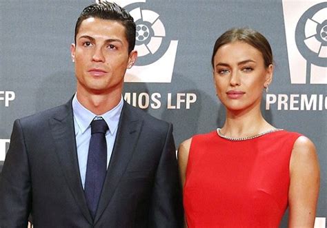 Meanwhile, cristiano ronaldo has a big list of girlfriends from the past. Irina Shayk reportedly broke up with Cristiano Ronaldo ...