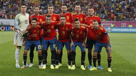 Conoce la actualidad, los partidos, resultados y estadísticas completas. Selección Española: Un cambio de cara en El Molinón ...