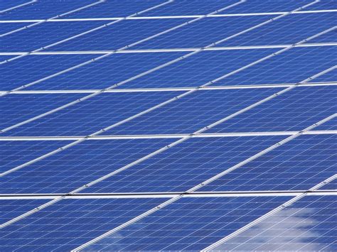 Given a solar panel system size of 5 kilowatts (kw), an average solar installation in new orleans, la ranges in cost from $12,368 to $16,732, with the average gross price for solar in new orleans, la coming in at $14,550. Solar For All NOLA City Program Launches For Homeowners ...