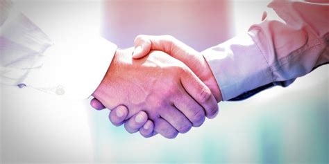 Σε πολλά σημεία της αττικής σημειώνονται διακοπές από βυθίσεις τάσης που οφείλονται επίσης στην επίπτωση της. Μουρατίδης Δ. - Σχέδια ΔΕΗ ΔΕΔΔΗΕ ΥΔΕ Θεσσαλονίκη