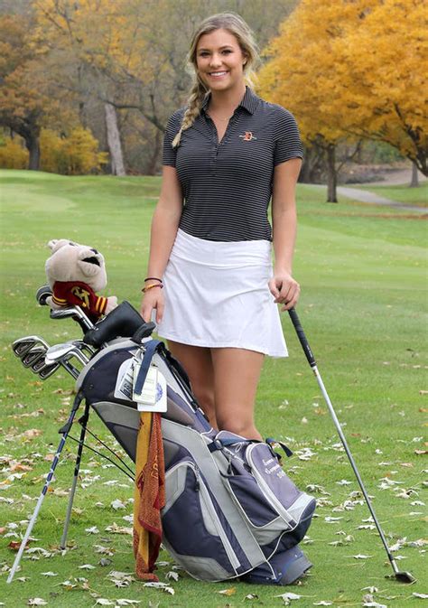 Carpenter Named Girls Golf Player Of The Year For 3rd Time Shaw Local