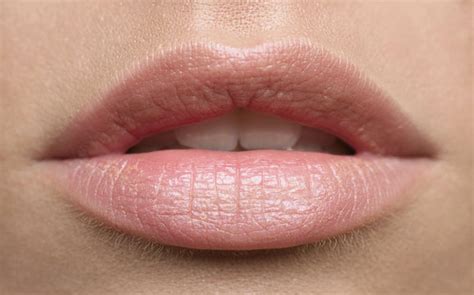 Pictures Of Lips Without Lipstick