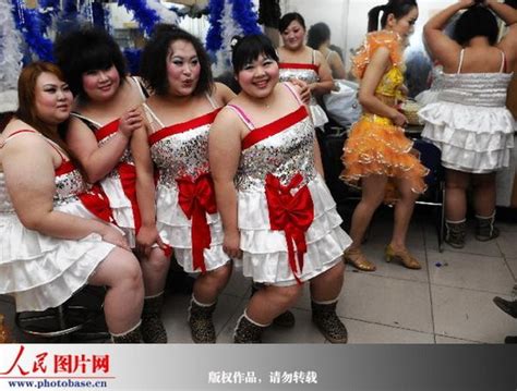 郑州：肥肥与她的“胖胖艺术团” 图片 人民网