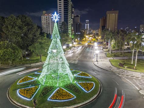 Árvores De Natal Veja Onde Admirar A Decoração De Curitiba