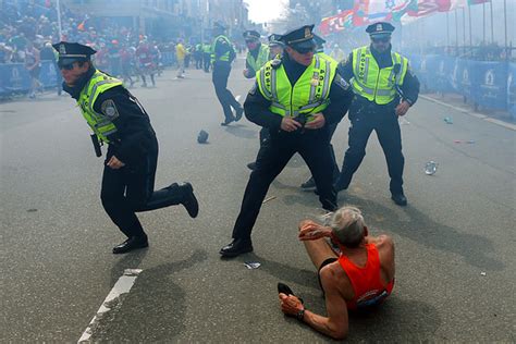 A Year Ago Photos From The Boston Marathon Bombings Wsj