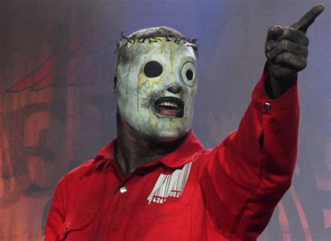 2 days ago · slipknot frontman corey taylor has reacted on social media to the passing of the band's former drummer, joey jordison. Corey Taylor revela detalles de la nueva máscara de ...