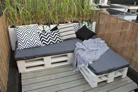 Nehmen sie teil und wählen sie ihre bbbank zur bank des jahres 2021. Dit kun je allemaal maken met een houten pallet - bankstel ...