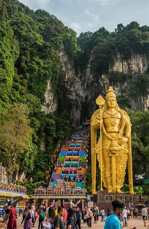 பத்து மலை :paththu malai) is a limestone hill that has a series of caves and cave temples in gombak, selangor, malaysia. Kuala Lumpur's Batu Caves Reveal Heritage Tourism's ...