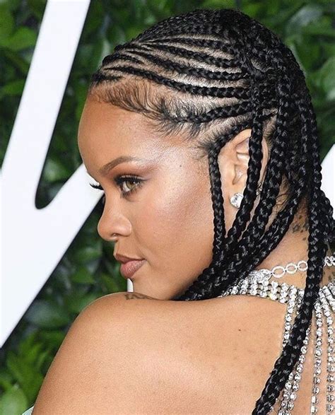 Fulani Inspired Braids Beyonce Braids Braids With Extensions Rhianna Hairstyles
