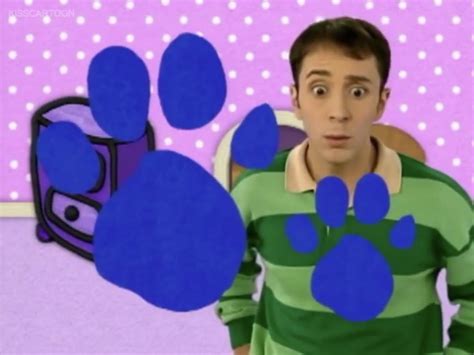 Blues Clues Whats Inside Steve Had Noticed Theres A Little Paw