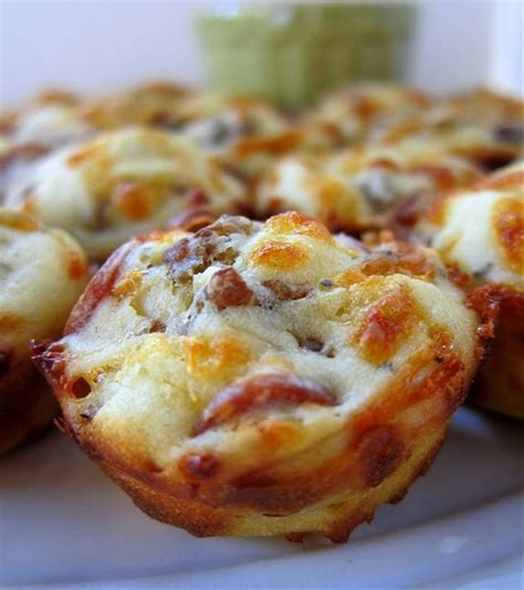 Whether you prefer a saucy meatball or everyone's favorite sausage cheese balls, we've got. Food & Drink - Pinterest: Great Party appetizers - Pizza Puffs