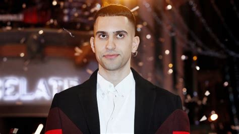 E' amore tra dario faini ed il cantante? Mahmood stupisce tutti: foto in gonna sui social ...