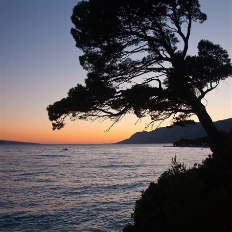 Sunset in Brela, Dalmatian Coast, Croatia | Sunset in Brela,… | Flickr