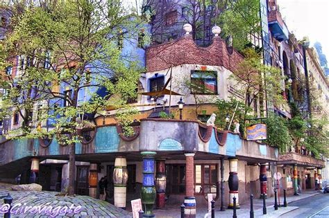 The hundertwasserhaus forms a mosaic of shapes, colours and pillars in the typical the city of vienna owns the house and rents out apartments to individuals just like with. L'altra faccia di Vienna: l'Hundertwasserhaus - GIROVAGATE ...