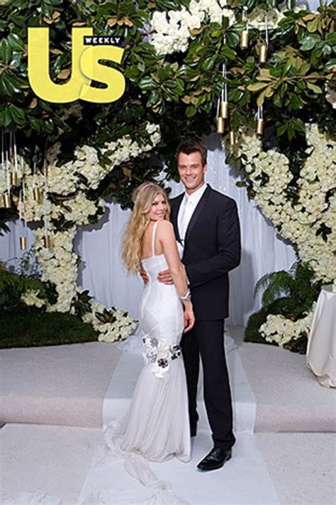 Fergie And Josh Duhamel Stars Stunning Wedding Photos Us Weekly