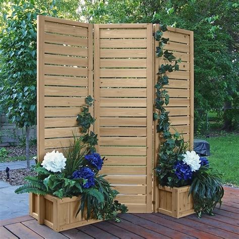 Suncast 4 freestanding wicker resin reversible outdoor panel screen enclosure, brown 5' x 5' Outdoor Privacy screen with Planters - Overstock ...