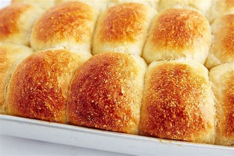 my vanishing yeast rolls recipe these exceptionally flavorful yeast rolls are very soft moist