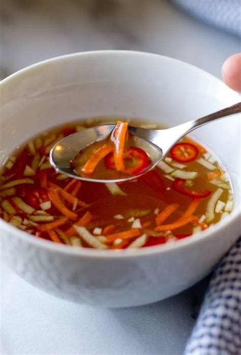 Drizzle a little more dressing over and top with some extra. Vietnamese Chicken Vermicelli Salad | Recipe | Vermicelli ...