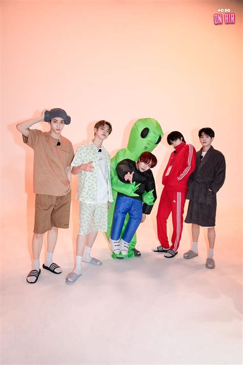 K Pop Yoongi Moa Collection Fandom Pajama Party Group Photos