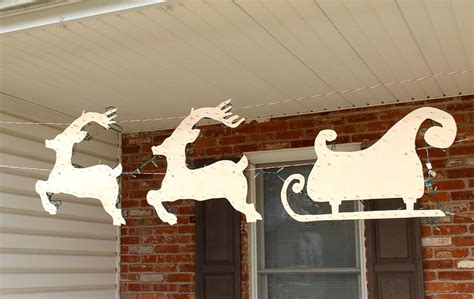 How To Make A Hanging Santa Sleigh And Reindeer For 20 Outdoor