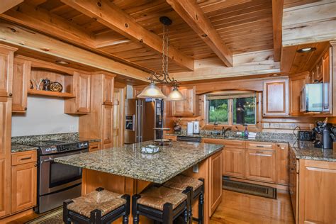 He prepped both the subfloors and crawl space for humidity control beyond what i. 26 Awesome Maine Traditions Hardwood Flooring Reviews ...