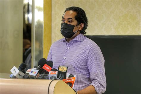 Vaccinations in singapore are currently being rolled out with priorities given to persons from 45 all employers must register with the swab registration system to book swab test appointments for their. Report: Registrations for another million AstraZeneca ...