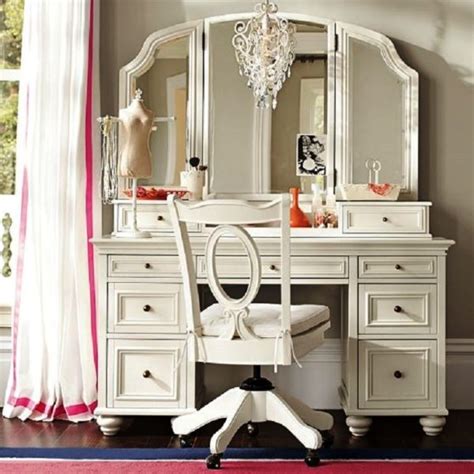 25 Awesome Bedroom Vanity Ideas To Try Out Instaloverz