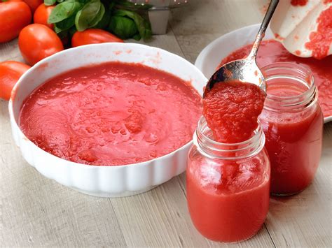 À la fin de lété quand il y a abondance de tomates mûries au soleil