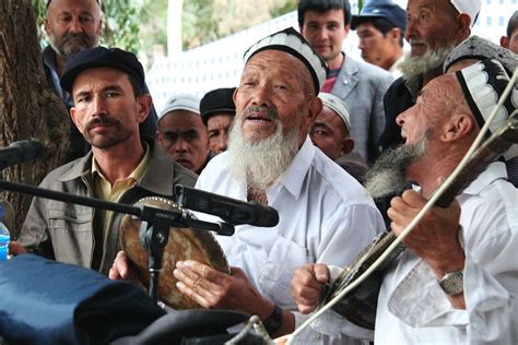 Alle weiteren informationen findest du im haupteintrag uigure. Muslimische Uiguren werden während des Ramadan ...