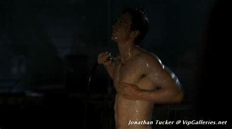 Jonathan Tucker Nude Hotnupics