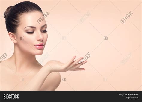 Beauty Spa Woman Image And Photo Free Trial Bigstock
