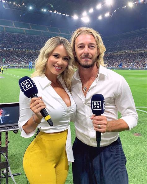 She later went on to become the sports reporter for sky sports. Diletta Leotta, la foto su Instagram e quel particolare ...