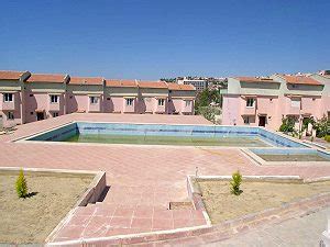 Das stadtbild wurde lange zeit von holzhäusern dominiert. Haus Ferienhaus in Kusadasi Aydin kaufen vom ...