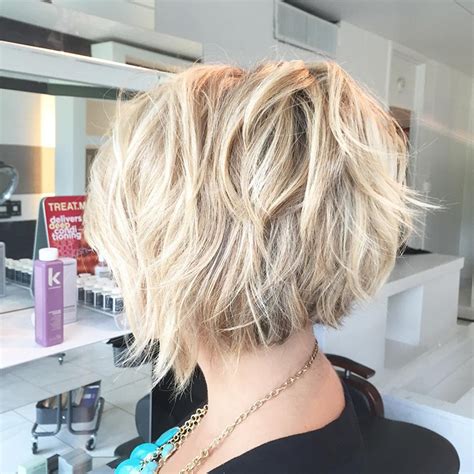 Need new ideas on short hairstyles for thick hair? 40 Choppy Bob Hairstyles 2019: Best Bob Haircuts for Short ...