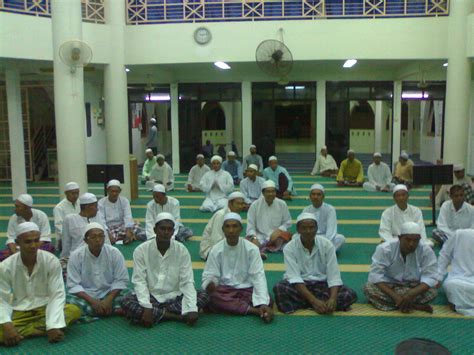 Islam dibawa dan dikembangkan di indonesia melewati para tokoh pengembang agama. UNIT TAKMIR JABATAN HAL EHWAL AGAMA ISLAM NEGERI PULAU ...