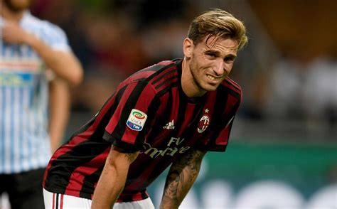 Javier mascherano y lucas biglia decidieron renunciar a la selección argentina, luego de que esta quedará eliminada de los octavos de final del mundial rusia 2018 a manos de francia. Lucas Biglia podría perderse el Mundial con Argentina tras ...