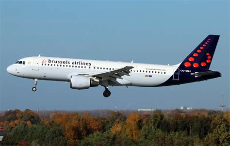Brussels Airlines Airbus A320 214 Oo Snh Rudi Werelts Flickr