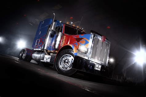 Optimus Prime Truck Wallpaper Optimus Prime Optimus P Vrogue Co