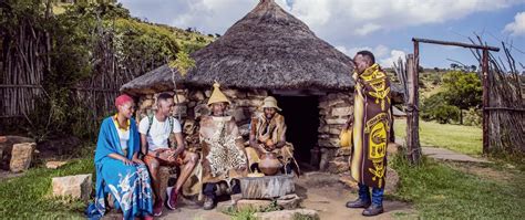 Basotho Cultural Village Geeft Bezoekers Een Kijkje In Het Traditionele