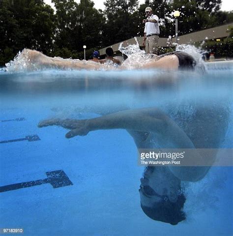 Swimmer Flip Turn Photos And Premium High Res Pictures Getty Images