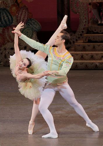 Alastair Macaulay On When Ballet Steps Grow Heavier The New York Times
