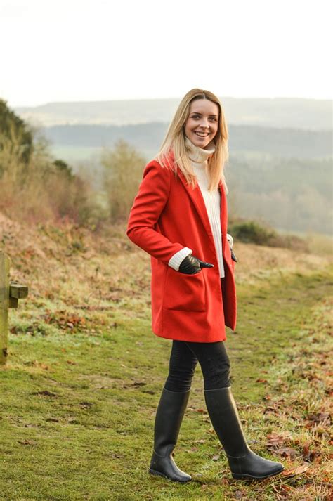 Holiday Walk Around Shere In Surrey In 2020 Riding Boot Outfits Rubber Boots Fashion