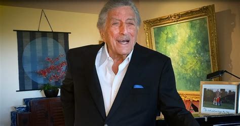 Tony bennett — come rain or come shine (my baby just cares for me 2020). Intimate Home Performance Of 'Fly Me To The Moon' From 93 ...