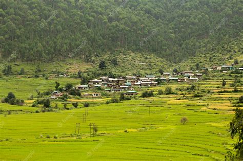 Premium Photo Aerial Shot Of Rural Villages Of Uttarakhand India With