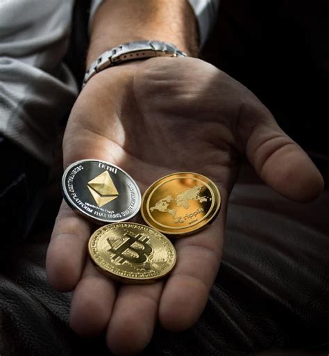 La percée des crypto-monnaies dans le monde en 4 chiffres ...