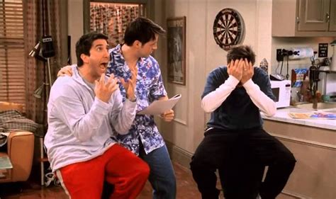 Friends I 5 Momenti Più Iconici Tra Joey E Chandler