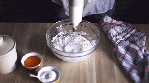 Mouthwatering Food Cooking Cinemagraphs By Colossal